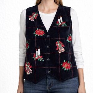 Casey & Max Christmas Vest velour velvet embroidered poinsettia red/green SZ MD